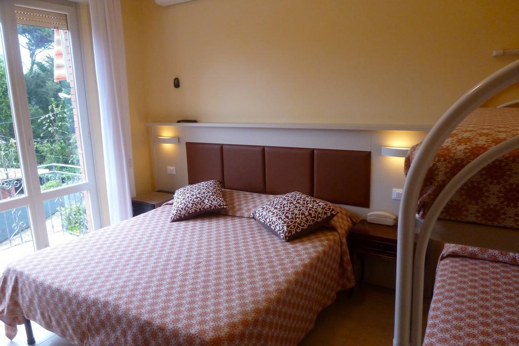 Hotel Versilia Lido di Camaiore Eksteriør bilde