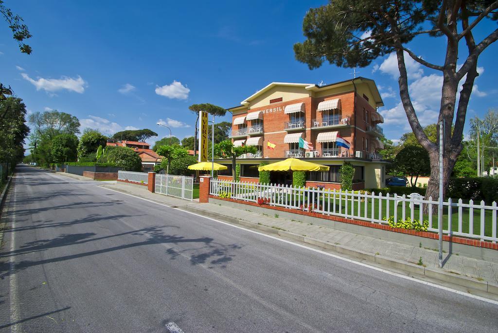 Hotel Versilia Lido di Camaiore Eksteriør bilde