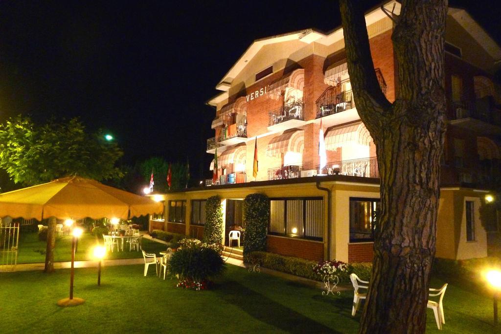 Hotel Versilia Lido di Camaiore Eksteriør bilde